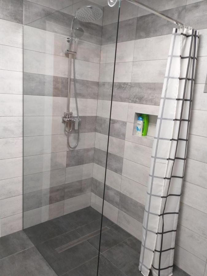 Luxury-Apartment Ultracentral Кымпулунг-Молдовенеск Экстерьер фото